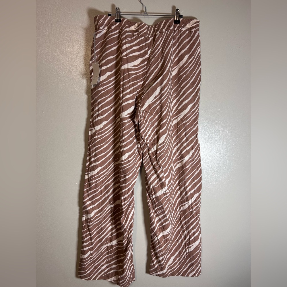 NWT A New Day High-Rise Wide-Leg Linen Pull-On Pants, brown/white size XL - Picture 3 of 10